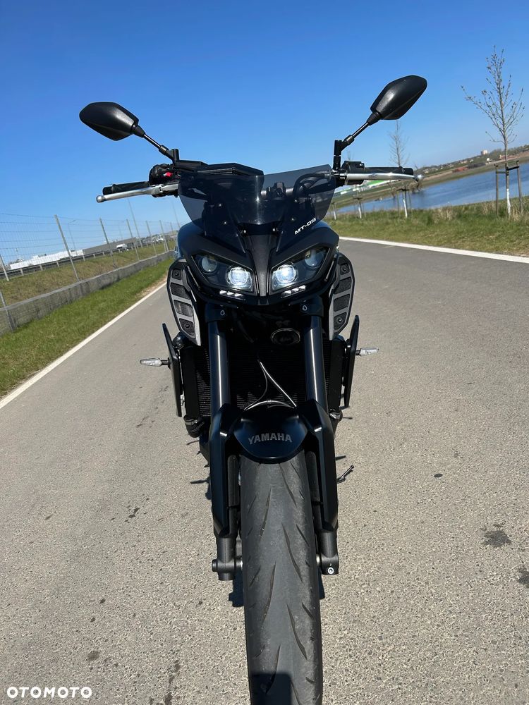 Yamaha MT - 4