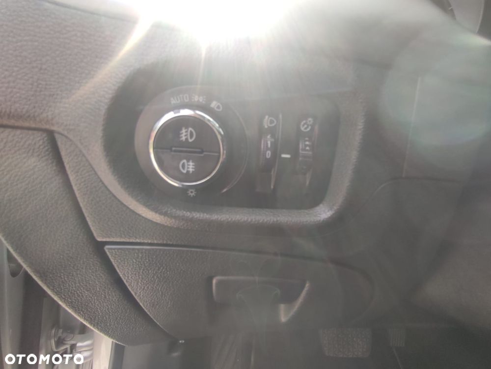 Opel Astra - 25
