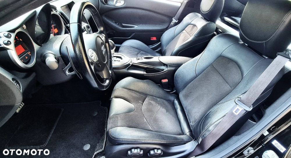 Nissan 370 Z 3.7 V6 Premium - 9
