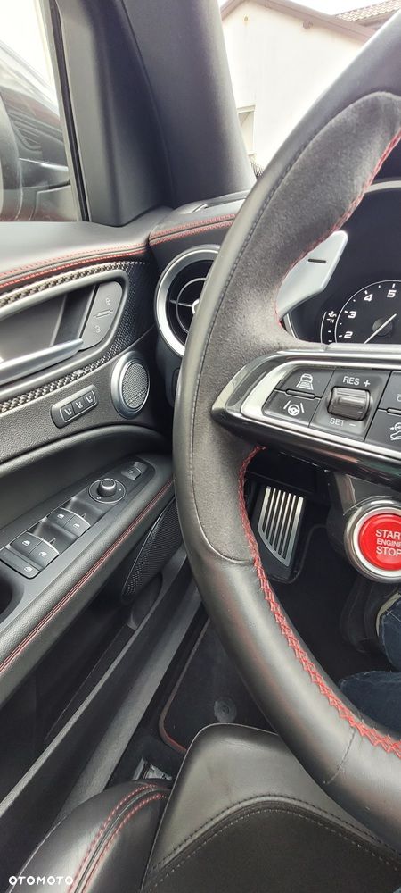 Alfa Romeo Stelvio 2.9 V6 Bi-Turbo Quadrifoglio Q4 - 21