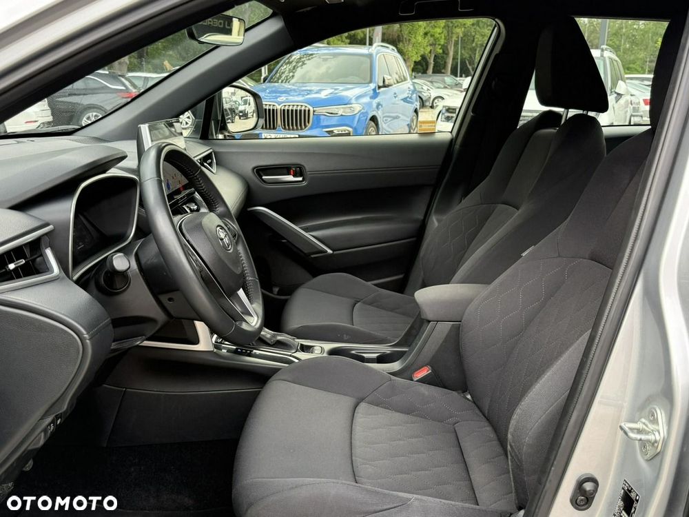 Toyota Corolla Cross 2.0 Hybrid Comfort - 11