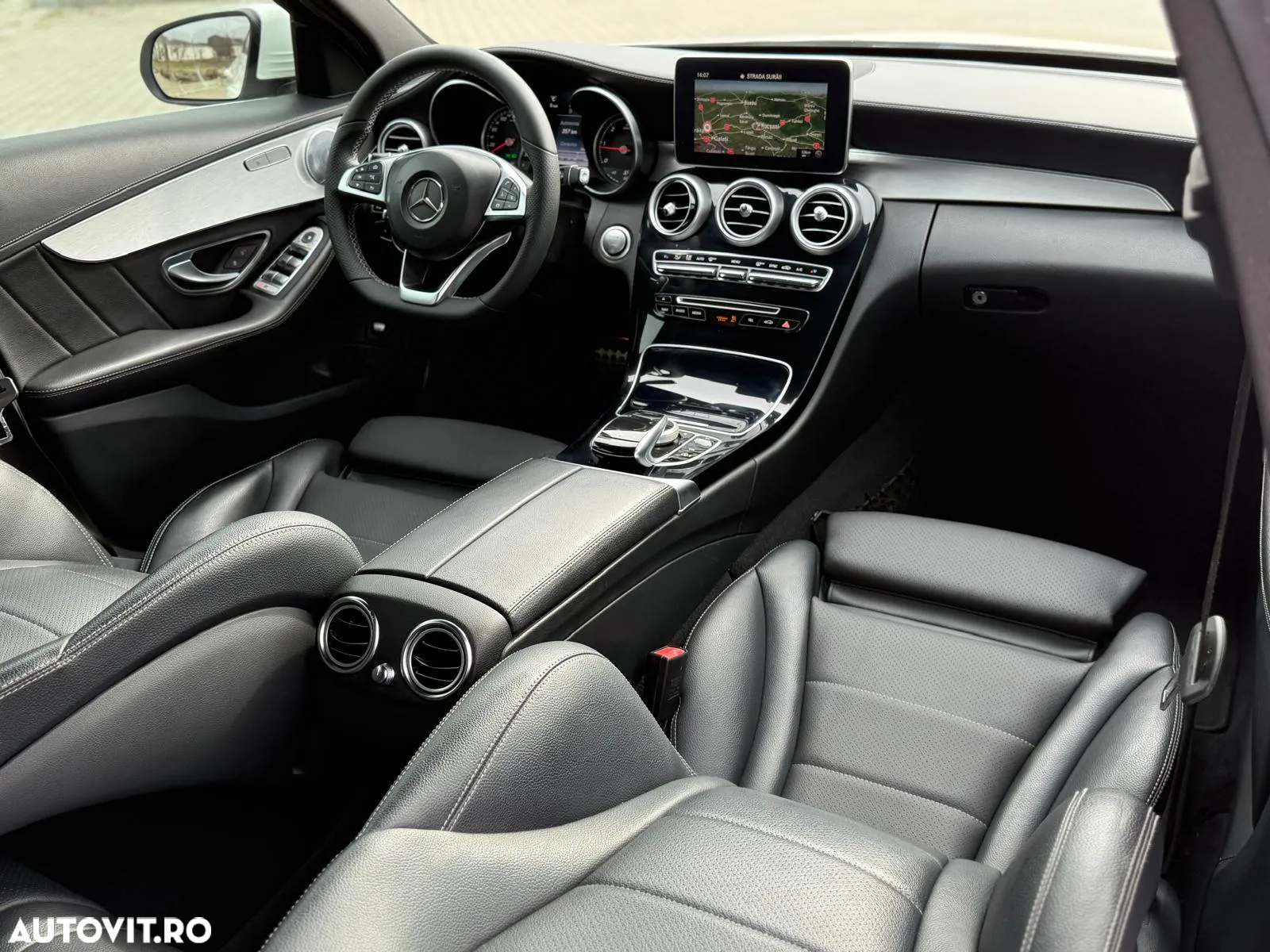 Mercedes-Benz C 250 (BlueTEC) d T 7G-TRONIC AMG Line - 28