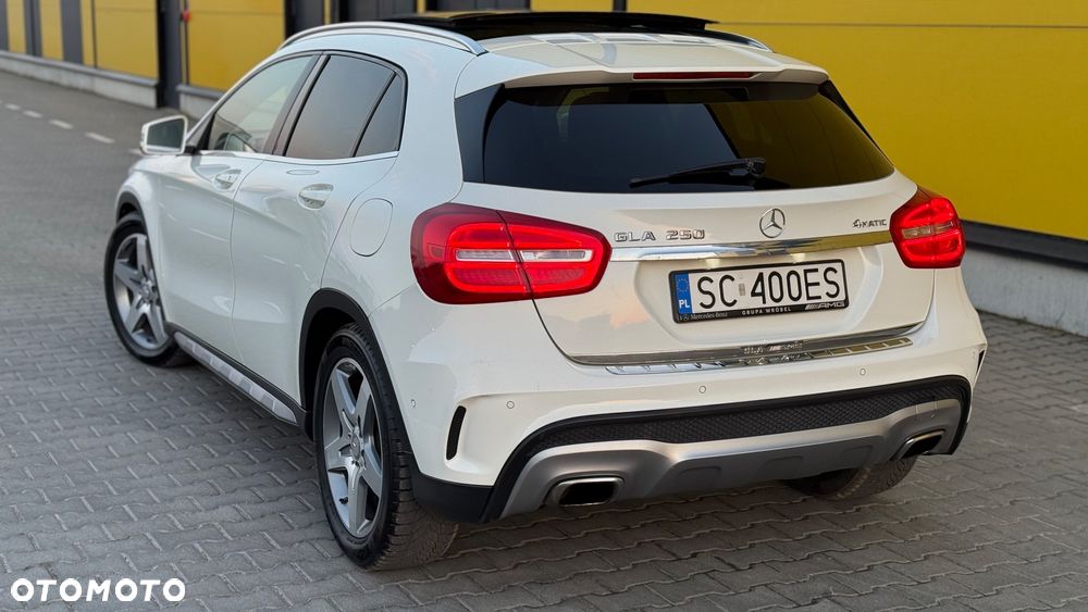 Mercedes-Benz GLA 250 4-Matic - 22
