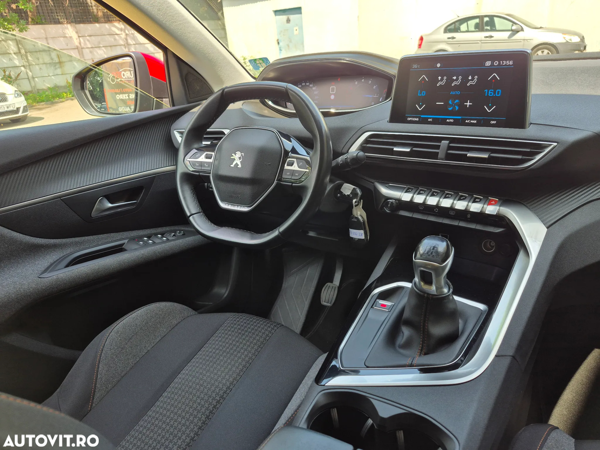 Peugeot 3008 1.2 PureTech 130 BVM6 Allure Pack - 17