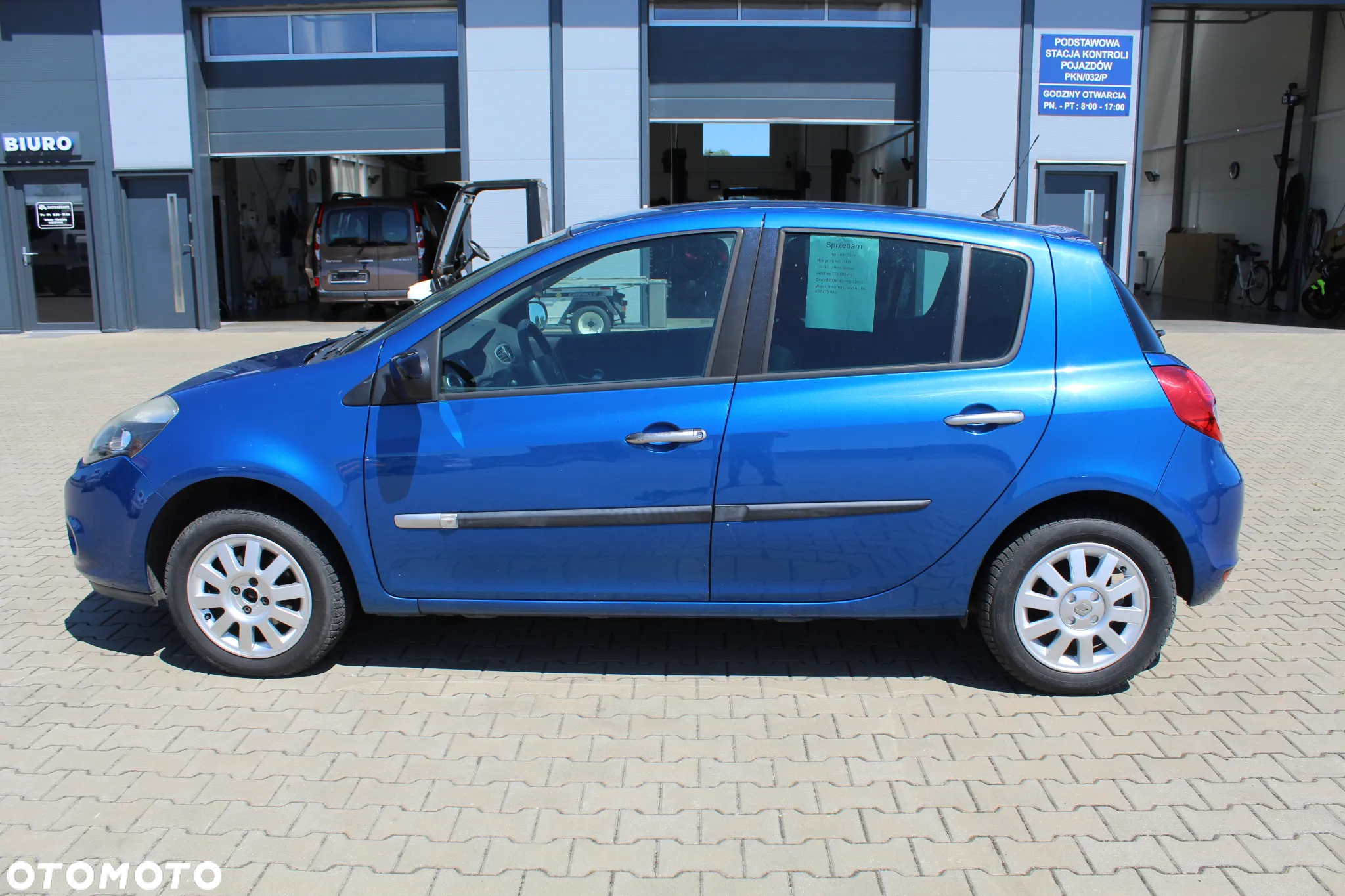 Renault Clio - 8