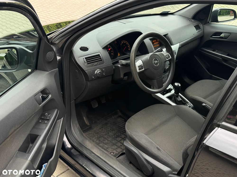 Opel Astra 1.4 Enjoy - 18