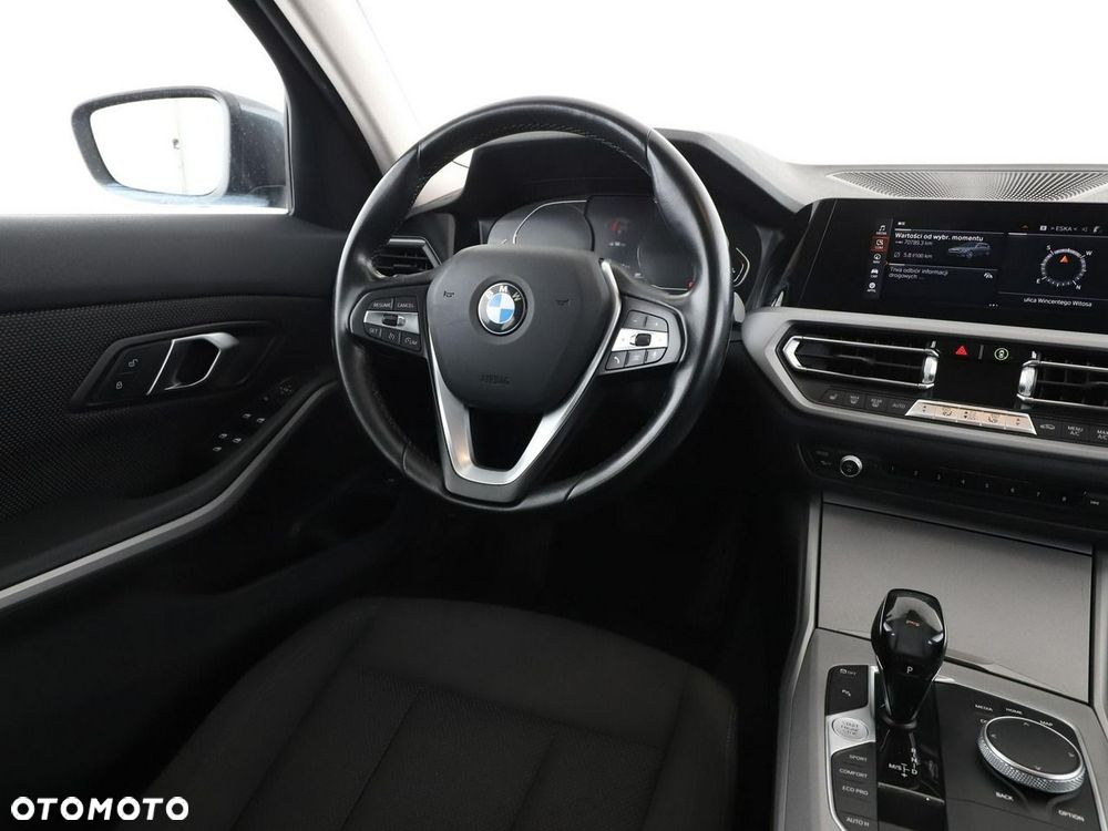 BMW Seria 3 320d MHEV Advantage - 17