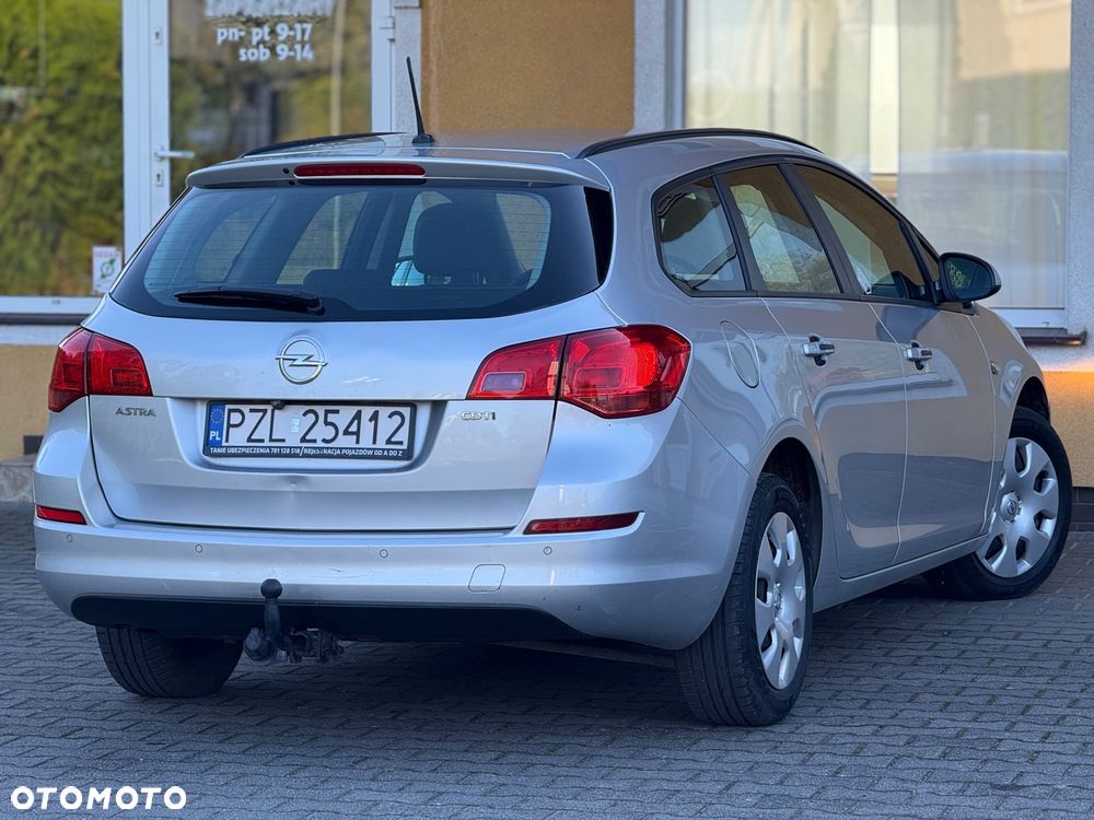 Opel Astra 1.7 CDTI DPF Innovation - 9