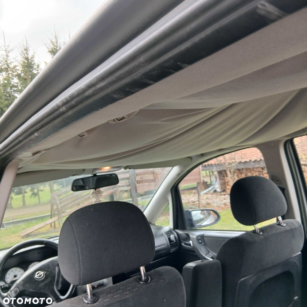 Opel Zafira - 7