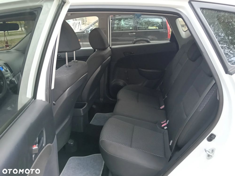 Hyundai i30 - 16