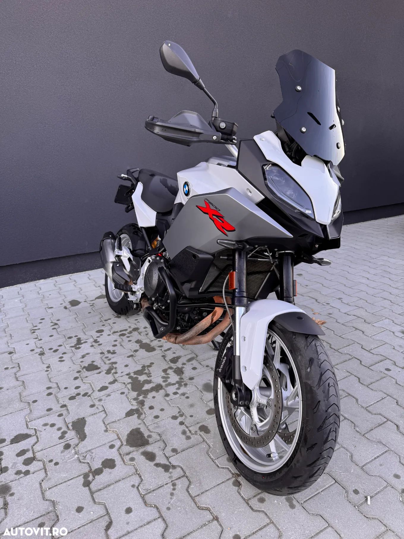 BMW F900XR - 1