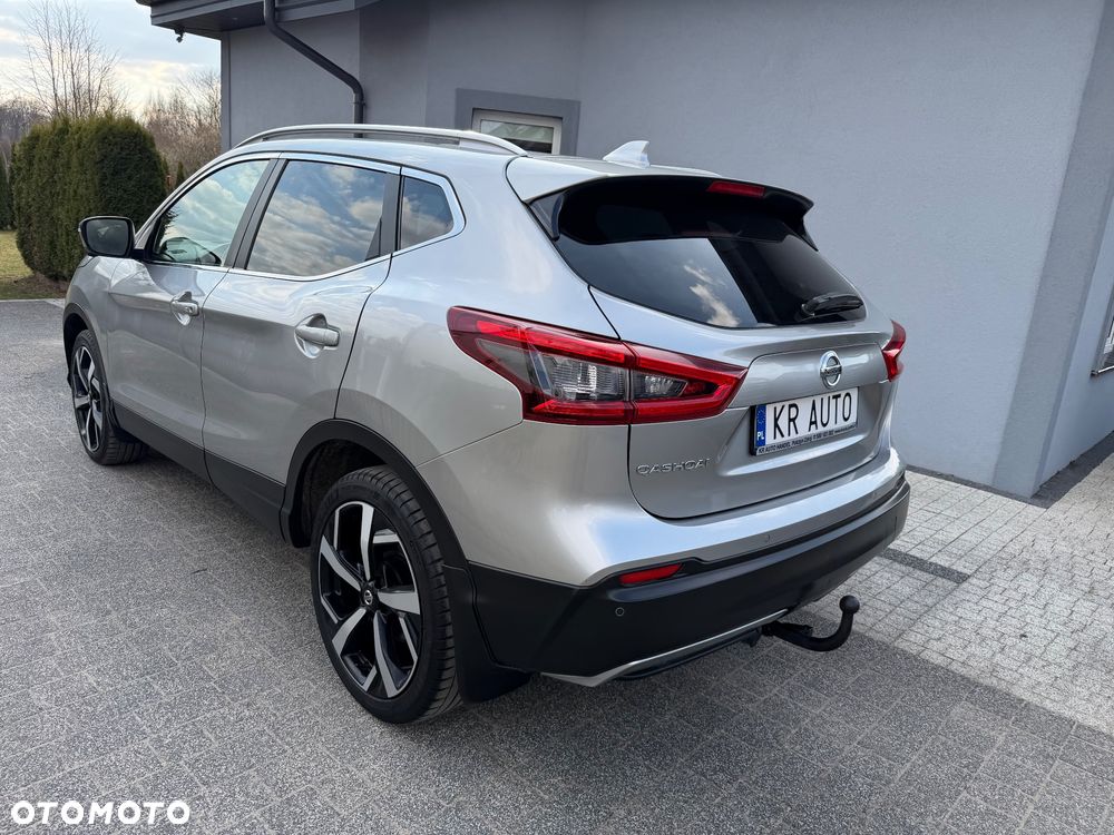 Nissan Qashqai 1.6 dCi Xtronic TEKNA+ - 23