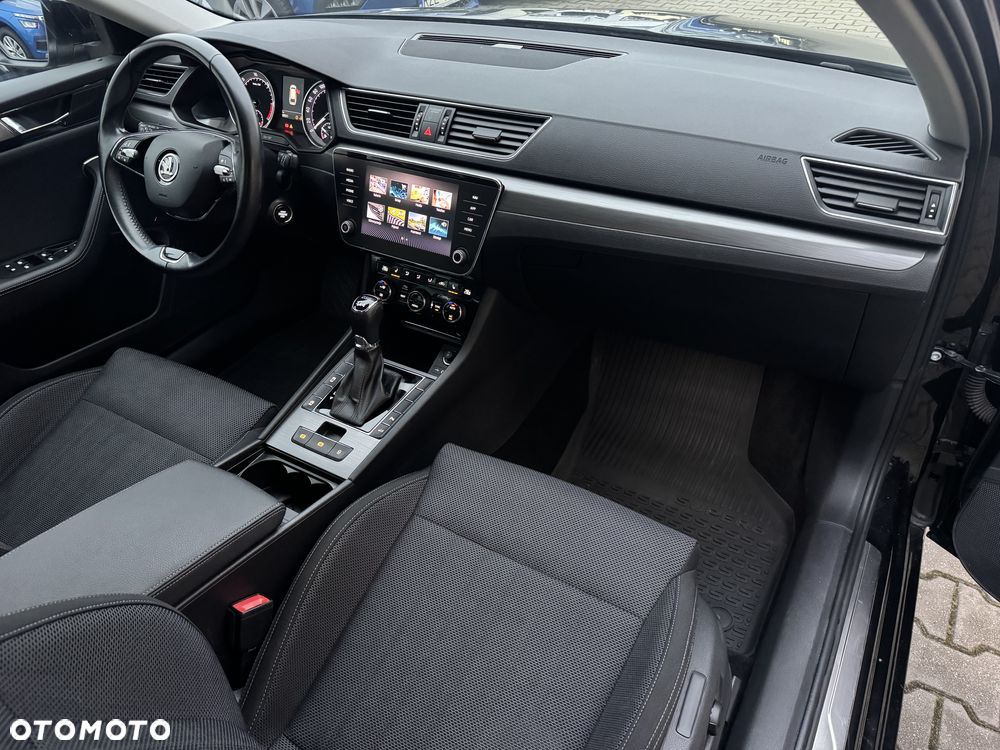 Skoda Superb 2.0 TDI SCR Style DSG - 19