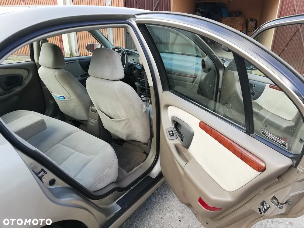 Oldsmobile Cutlass 3.1 International - 14