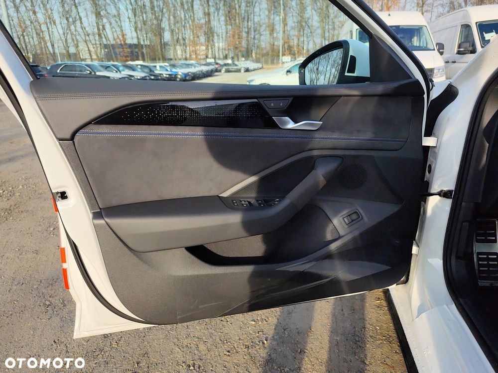 Volkswagen Passat Variant - 10