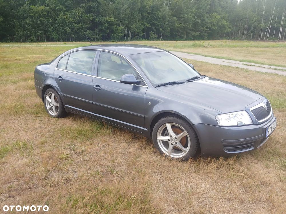 Skoda Superb 2.0 TDI DPF - 2
