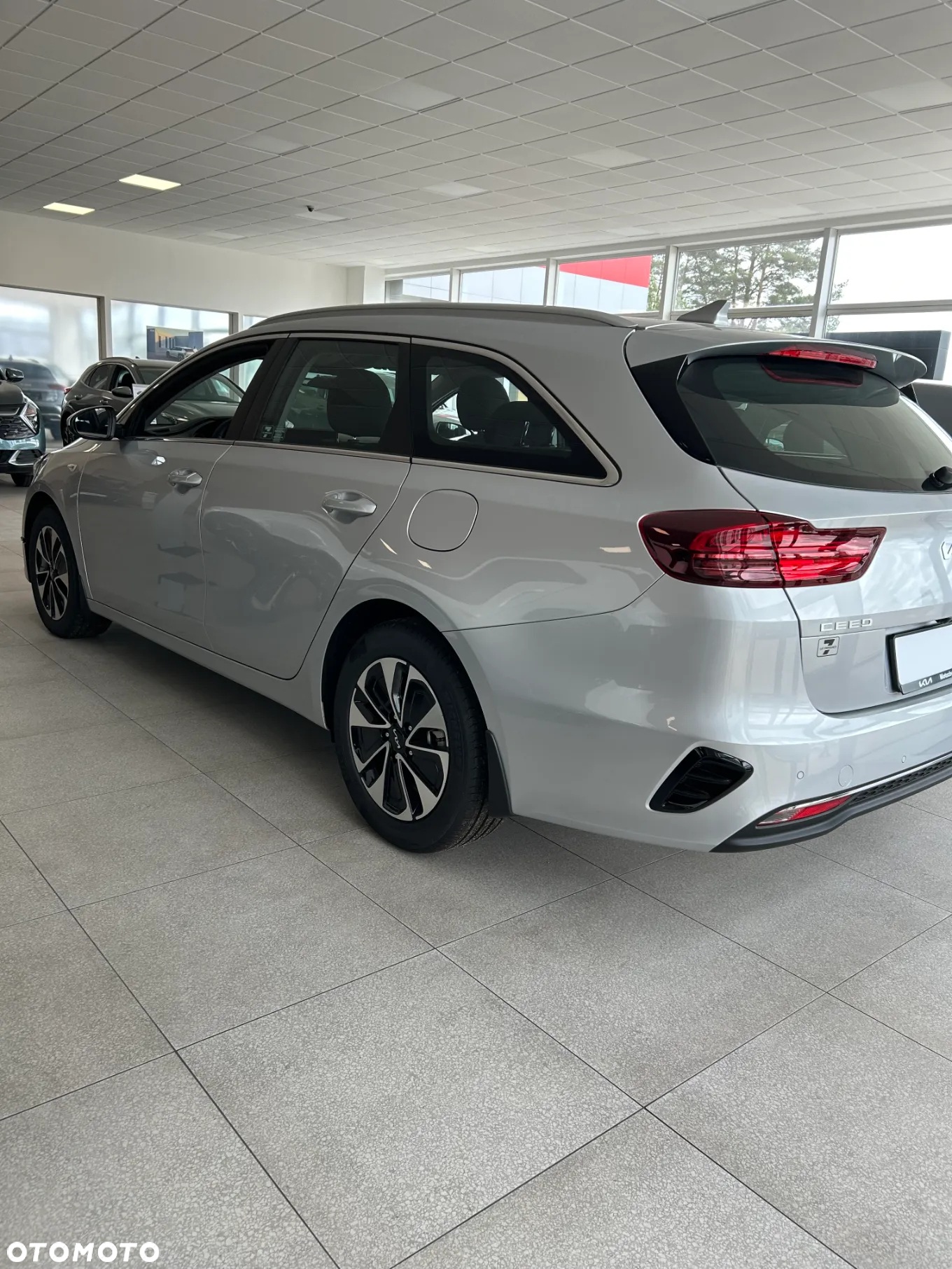 Kia Ceed 1.5 T-GDI M - 6