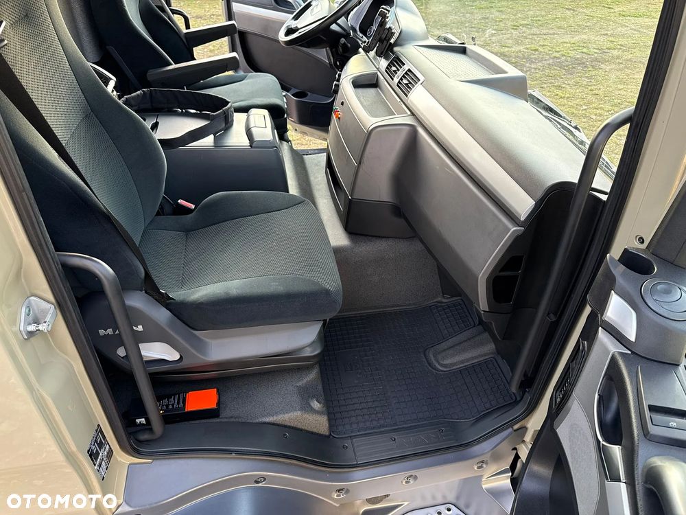 MAN TGS TGL * 4x2* *TGM 15.250 + DŻWIG KRAN HDS ATLAS 96.3E  WYSÓW 10,2m* Kran* Sterowanie Radiowe* ROTATOR* Widły do PALET* + Skrzynia 6.5m* 111000km - JAK NOWY* z NIEMIEC - 10