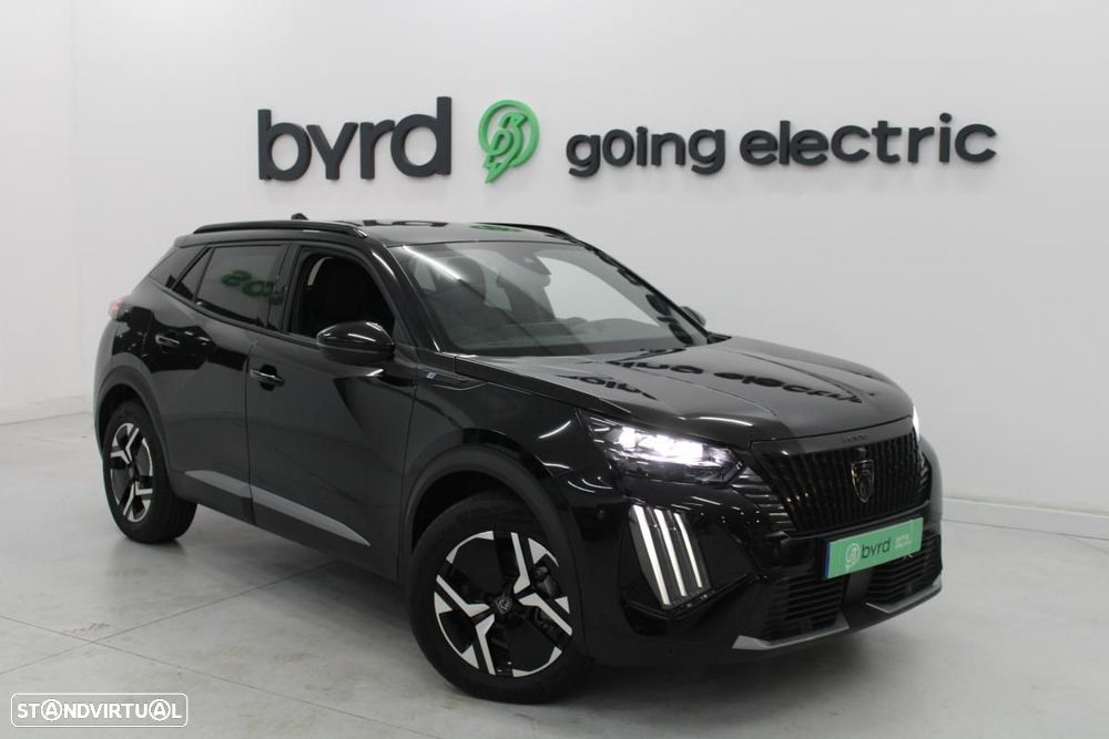 Peugeot E-2008