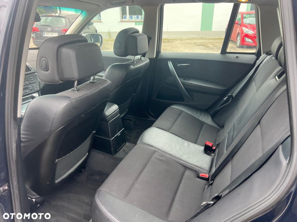BMW X3 xDrive25i Edition Exclusive - 8