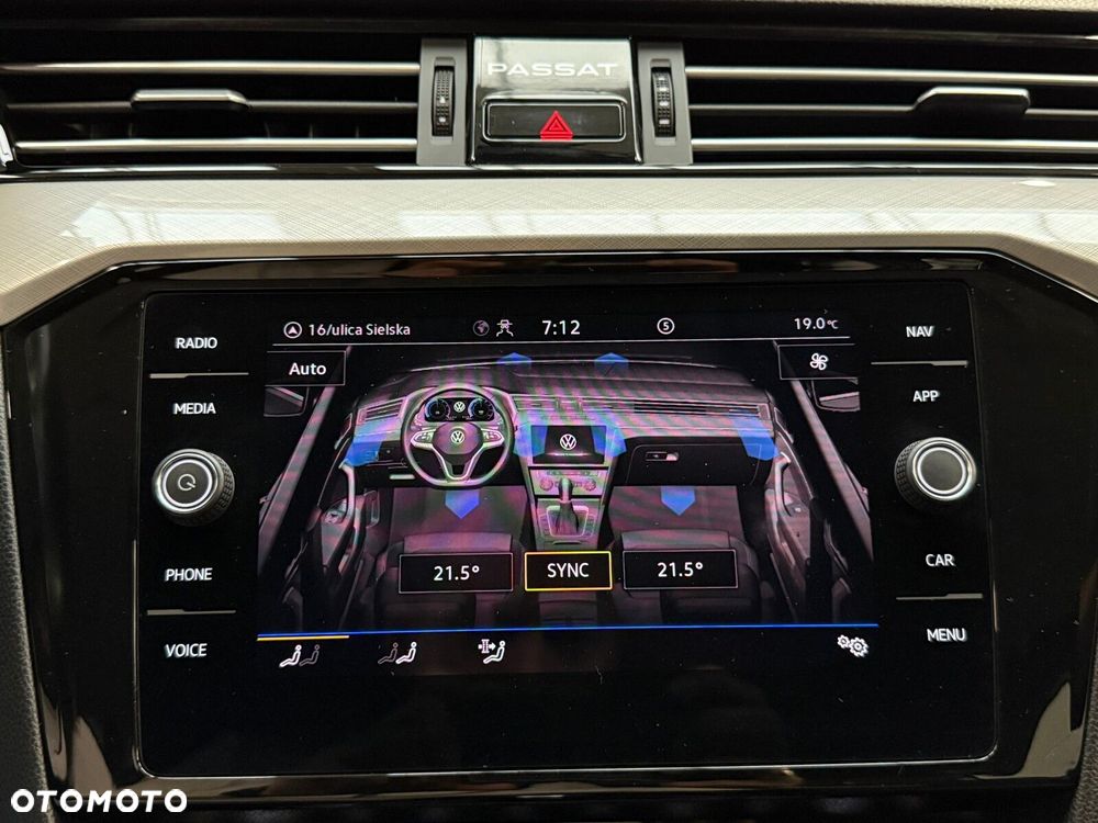 Volkswagen Passat Variant 2.0 TDI EVO Business DSG - 39