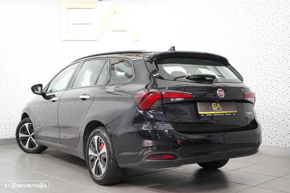 Fiat Tipo Station Wagon 1.6 M-Jet Lounge Tech - 4