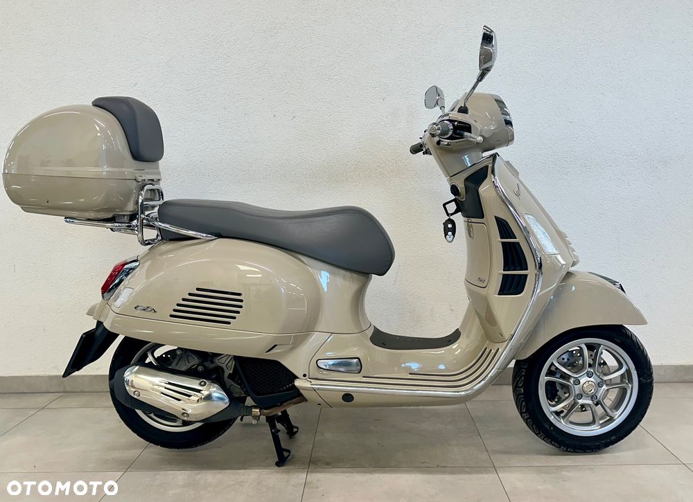Vespa GTS - 4