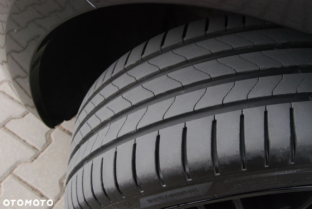 Kia Carens 1.7 CRDi 141 Dream Team Edition - 18