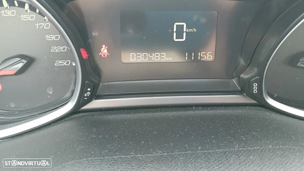 Peugeot 308 1.5 BlueHDi Style - 11