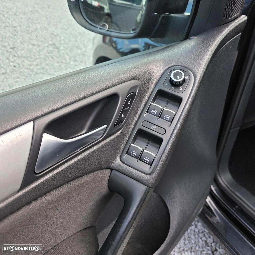 VW Golf 1.4 TSi Highline DSG - 17