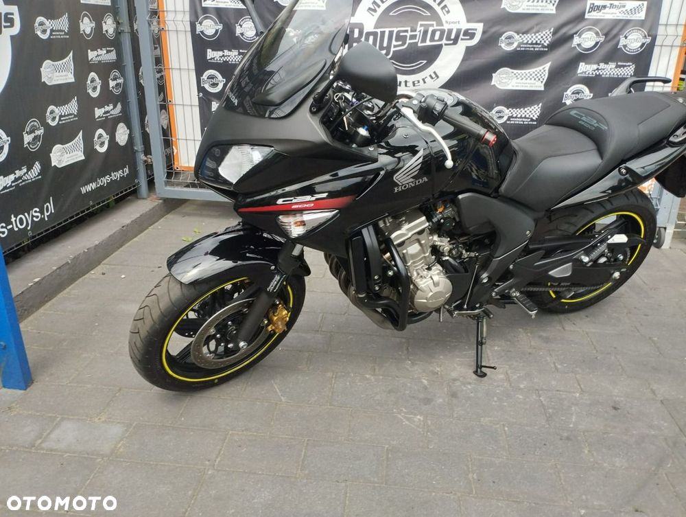 Honda CBF - 2