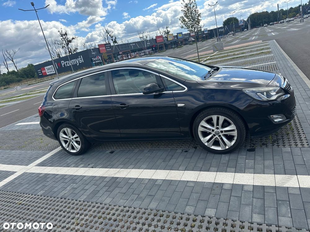 Opel Astra 1.6 T Enjoy - 4