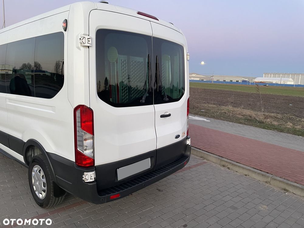 Ford Transit - 25