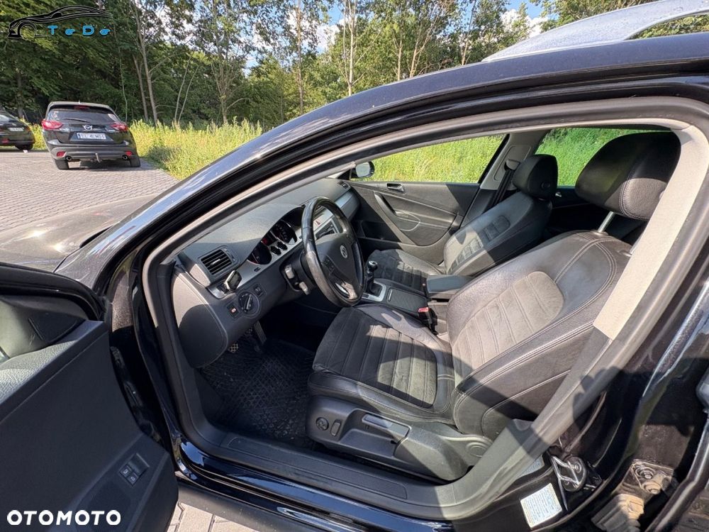 Volkswagen Passat Variant 2.0 TDI DPF 4Mot Highline - 21