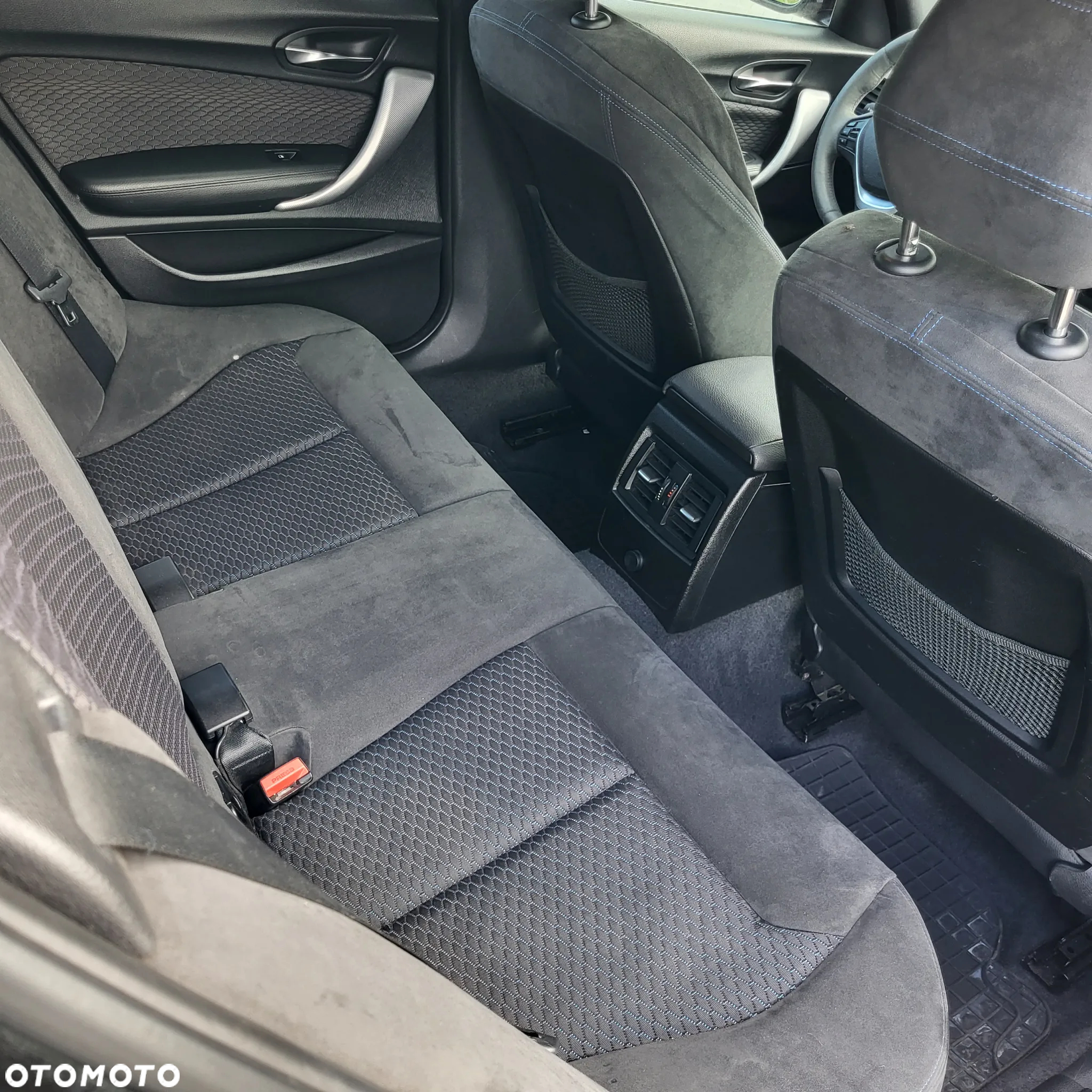 BMW Seria 1 125d - 14