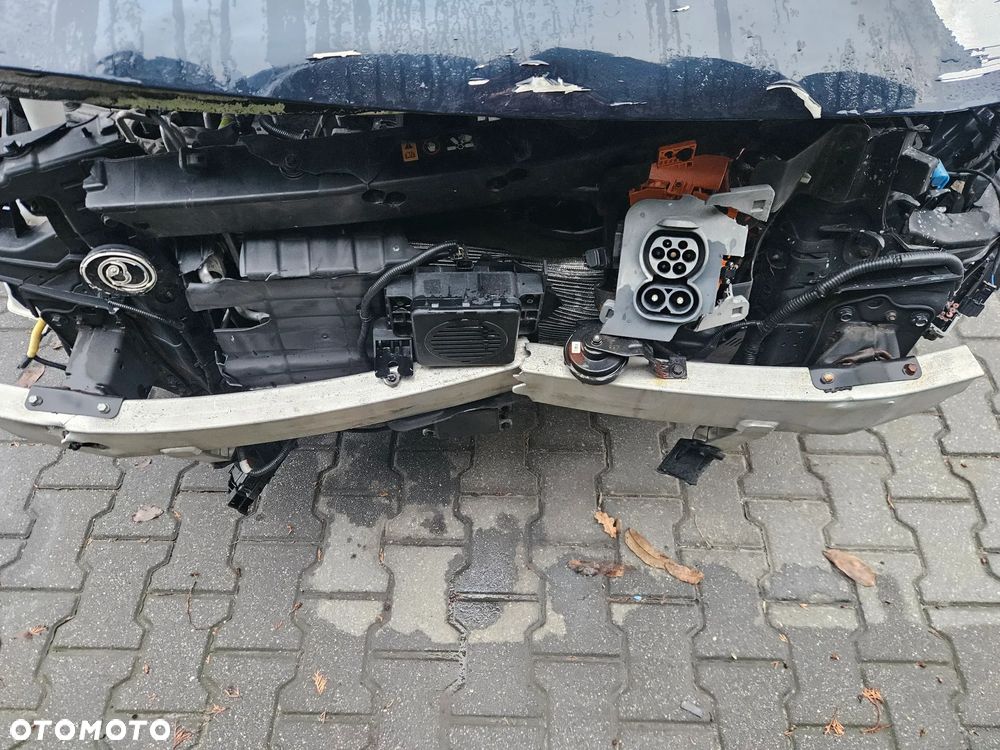 Kia Niro e-Niro 64kWh M - 6