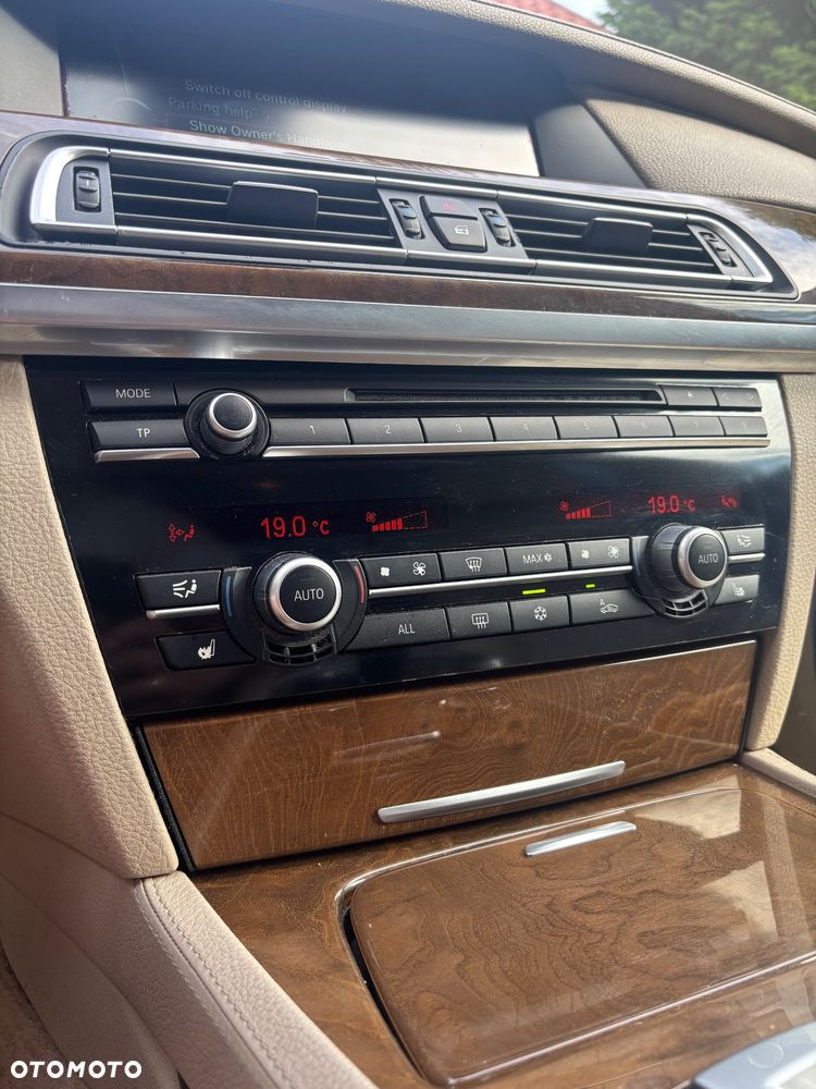 BMW Seria 7 730d - 13