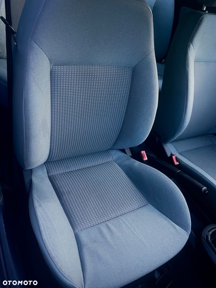 Seat Ibiza 1.2 12V Signo - 13
