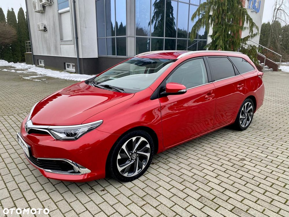 Toyota Auris 1.6 D-4D Edition S+ - 1