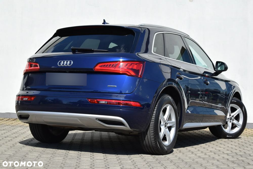 Audi Q5 40 TDI quattro S tronic sport - 8