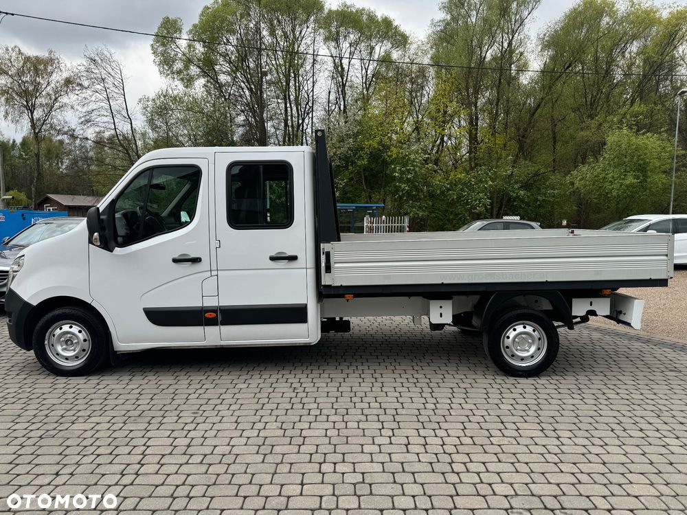 Nissan NV400 - 8