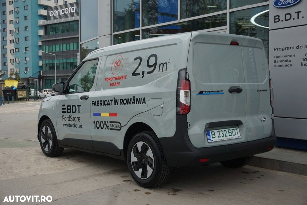 Ford Transit Courier - 5
