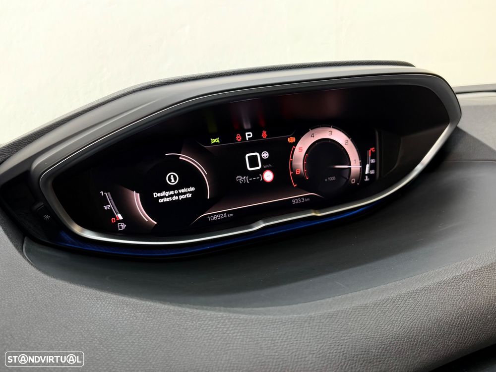 Peugeot 5008 BlueHDI 130 EAT8 GT - 28