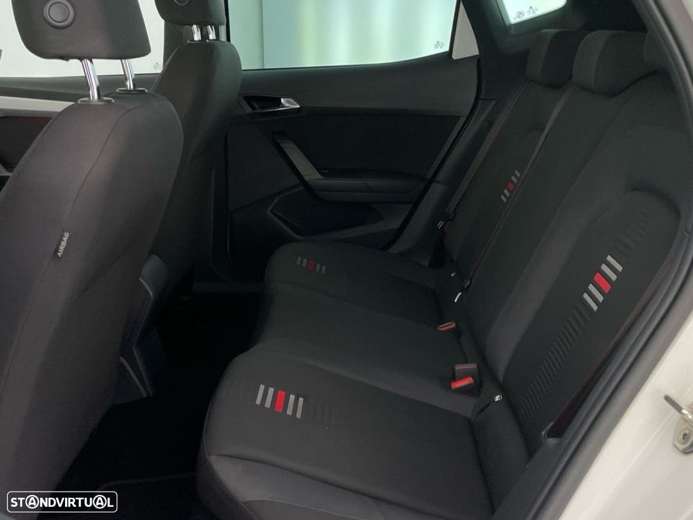 SEAT Arona 1.0 TSI FR - 12