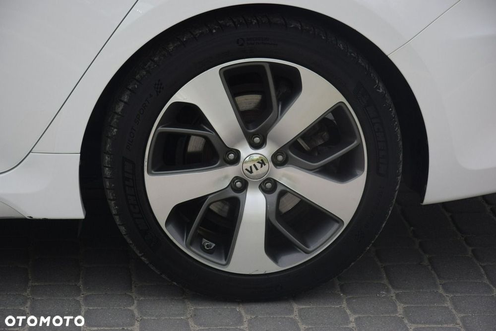 Kia Optima - 19