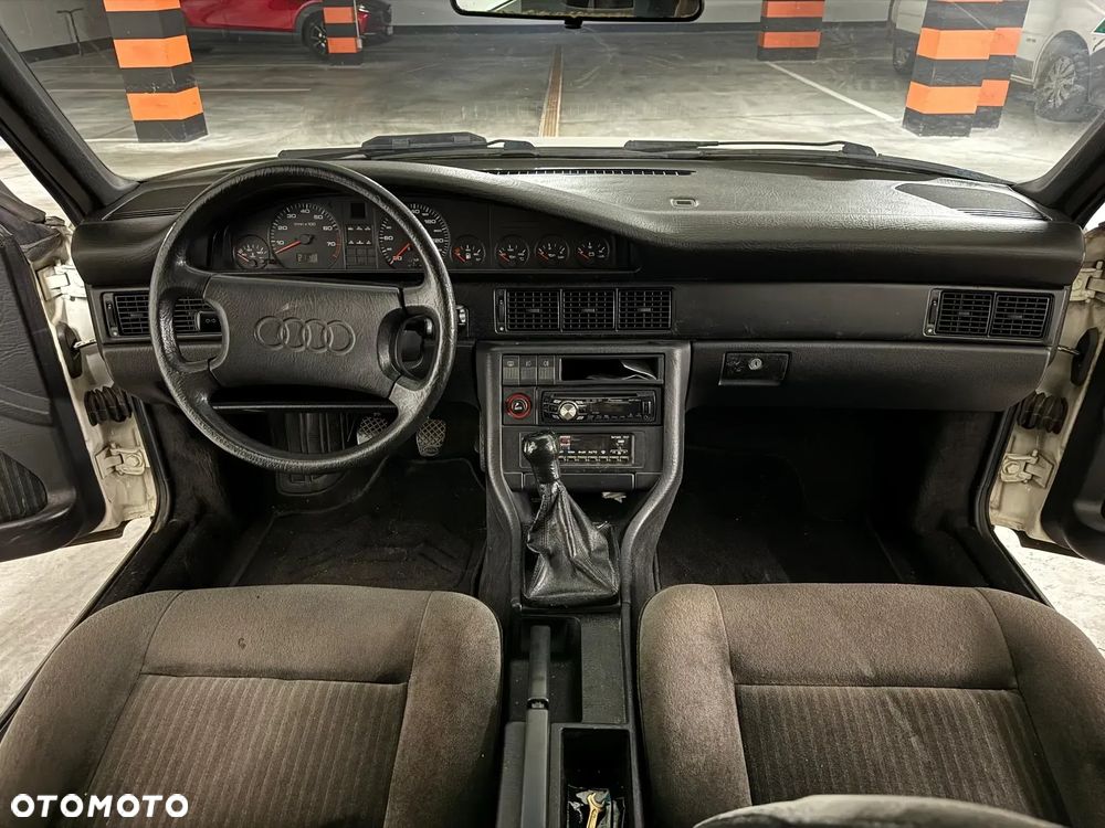 Audi 100 2.2 E - 4