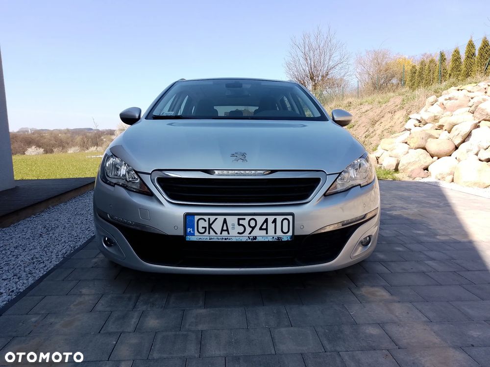 Peugeot 308 - 1