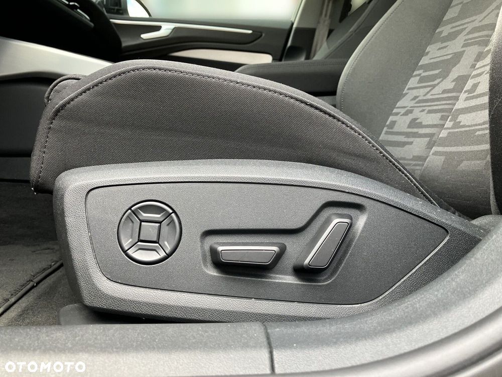 Audi A6 Avant - 12