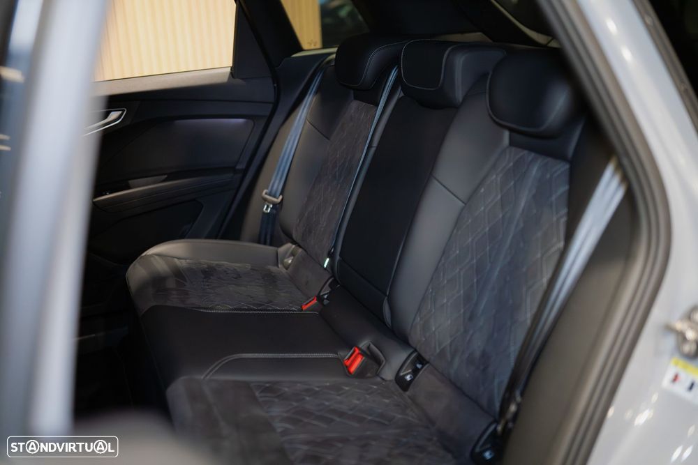 Audi Q4 e-tron 40 82 kWH - 36