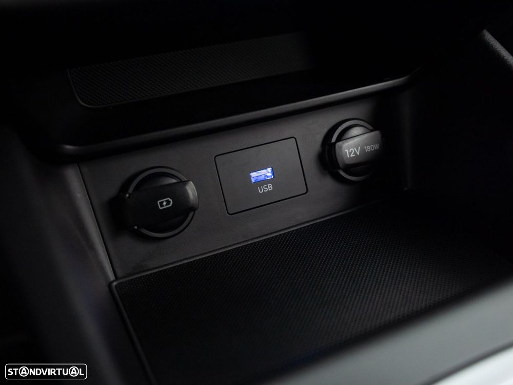 Hyundai Kauai 1.6 GDi HEV Premium Pack Plus - 27